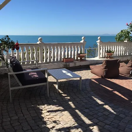 فيلة Villa Nessebar نيسيبار