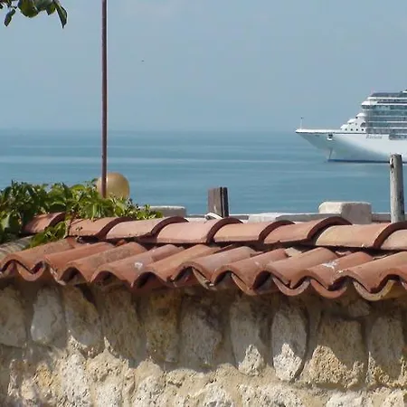 Villa Nessebar ヴィラ *